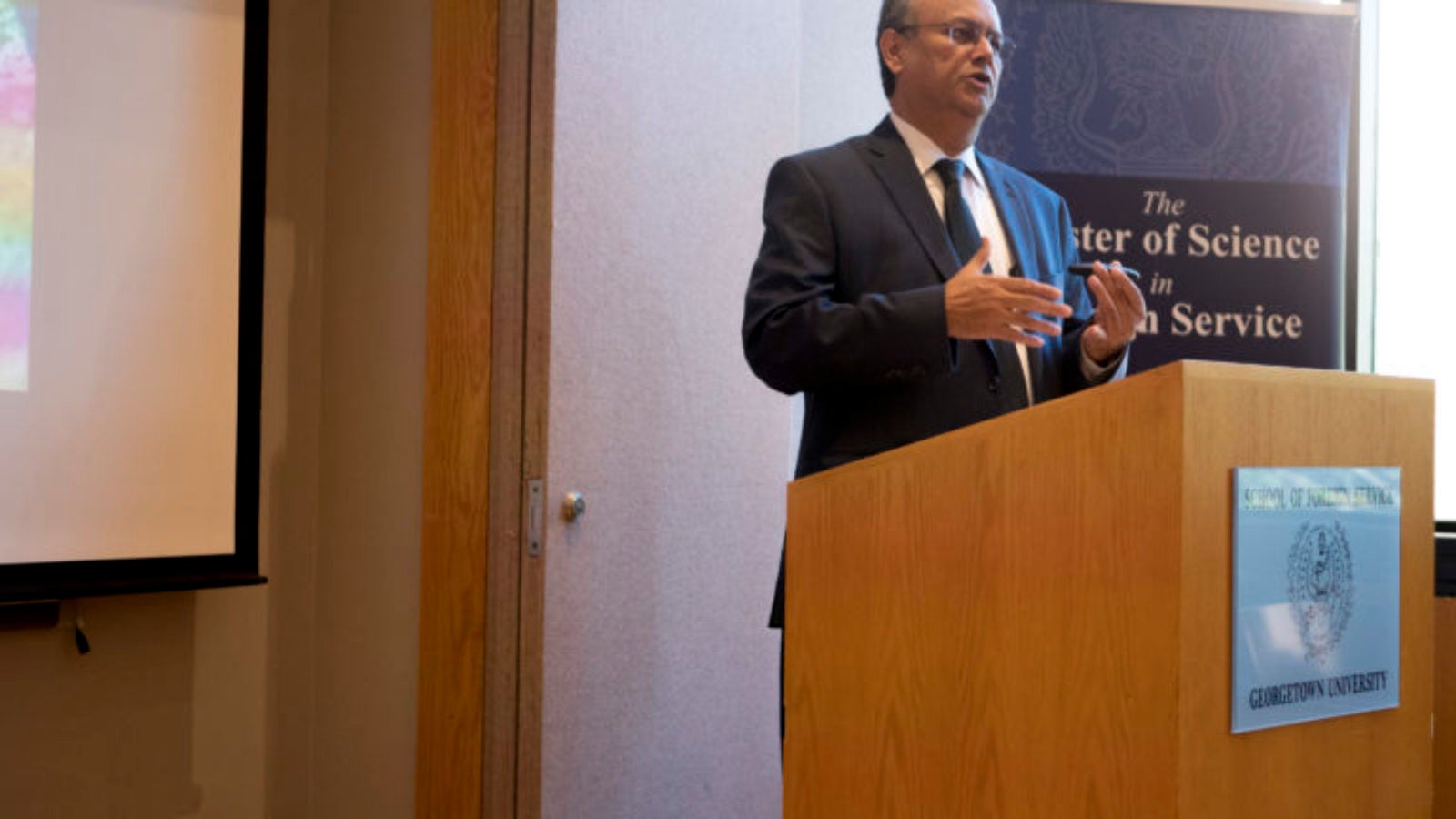Dr. Asad Alam, the World Bank Country Director for Egypt, Yemen, and Djibouti